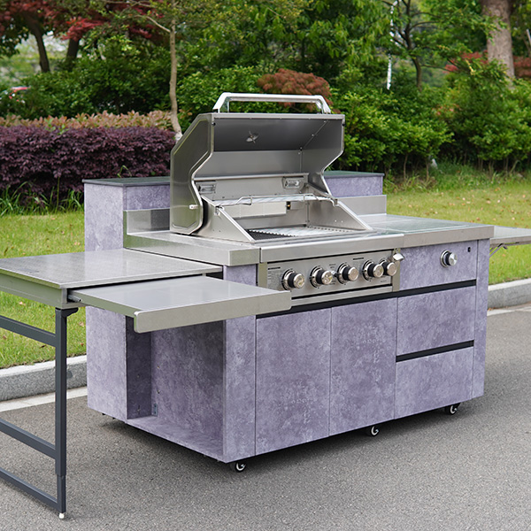 Grillenwagen im Freien